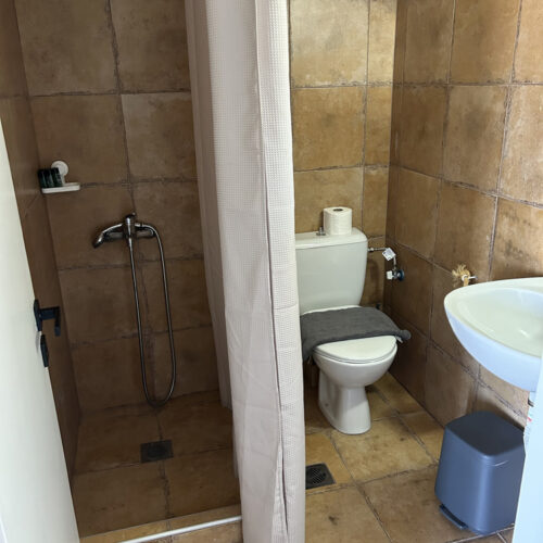 4κλινο δωμάτιο