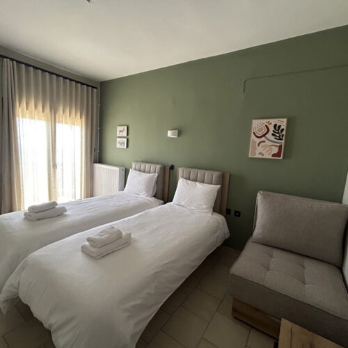 3κλινο δωμάτιο