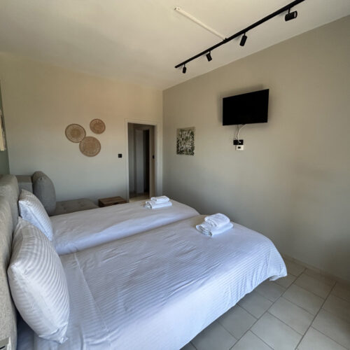 3κλινο δωμάτιο