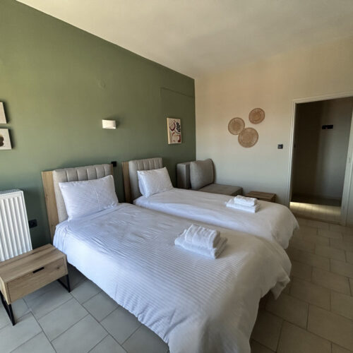 3κλινο δωμάτιο